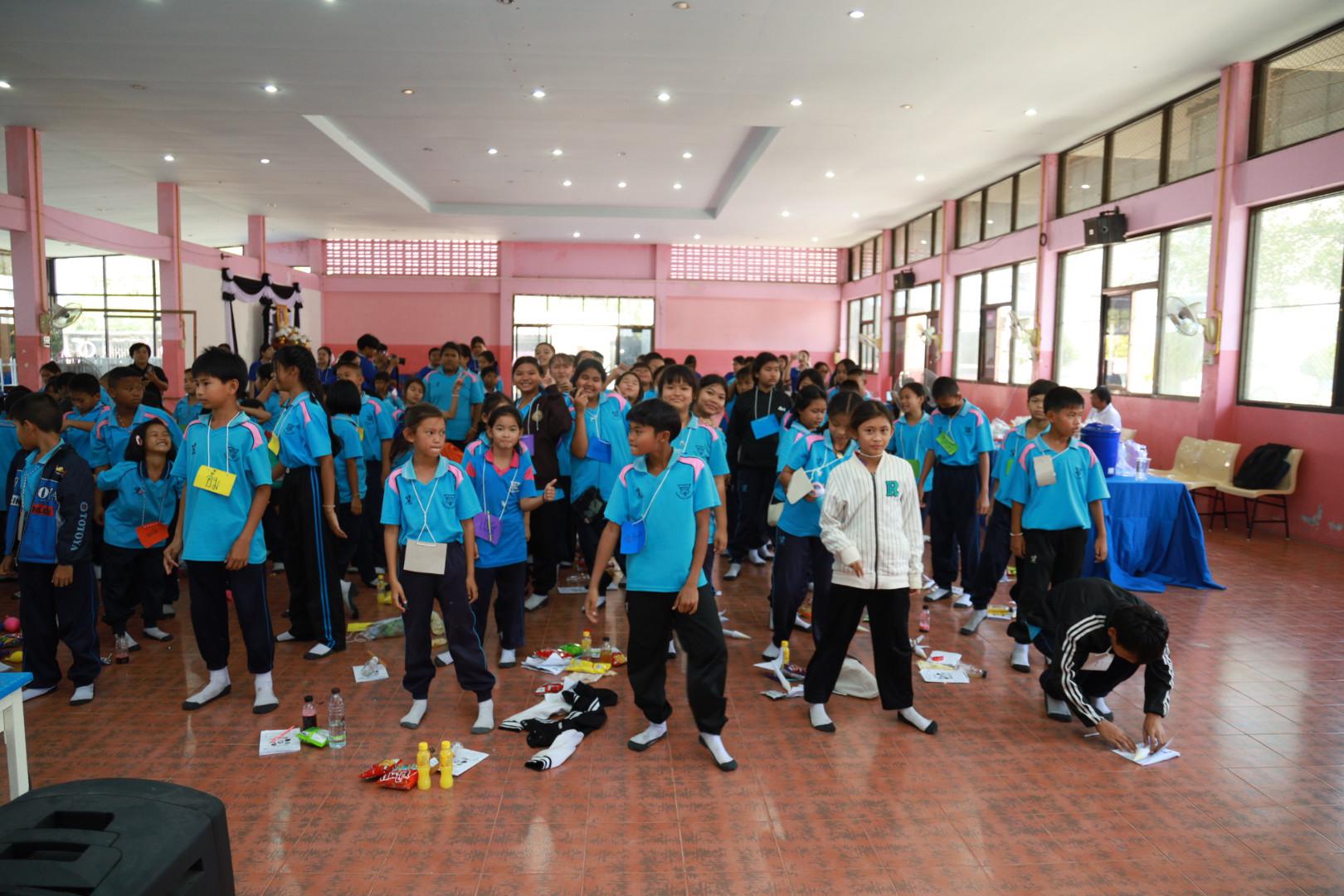 382. วันที่ 27 มกราคม 2569 โปรแกรมวิชาวิทยาศาสตร์ทั่วไป ได้จัดค่ายสเต็มศึกษาให้กับนักเรียนชั้นประถมศึกษาปีที่1-6 ณ โรงเรียนอนุบาลคลองขลุง จ.กำแพงเพชร